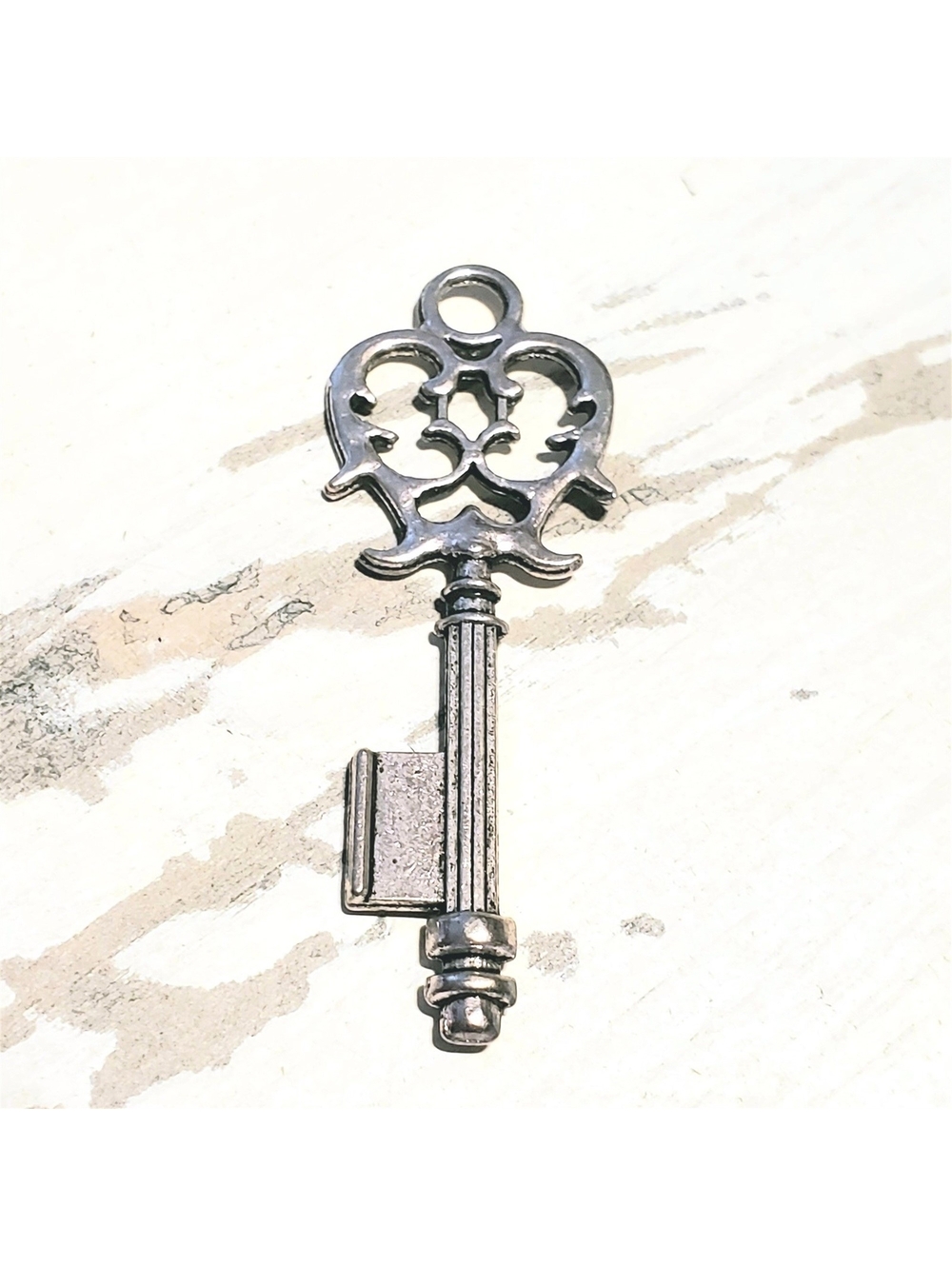 Antique Silver Pewter Victorian Steampunk 44mm Long Skeleton Key Pendant 1 pc